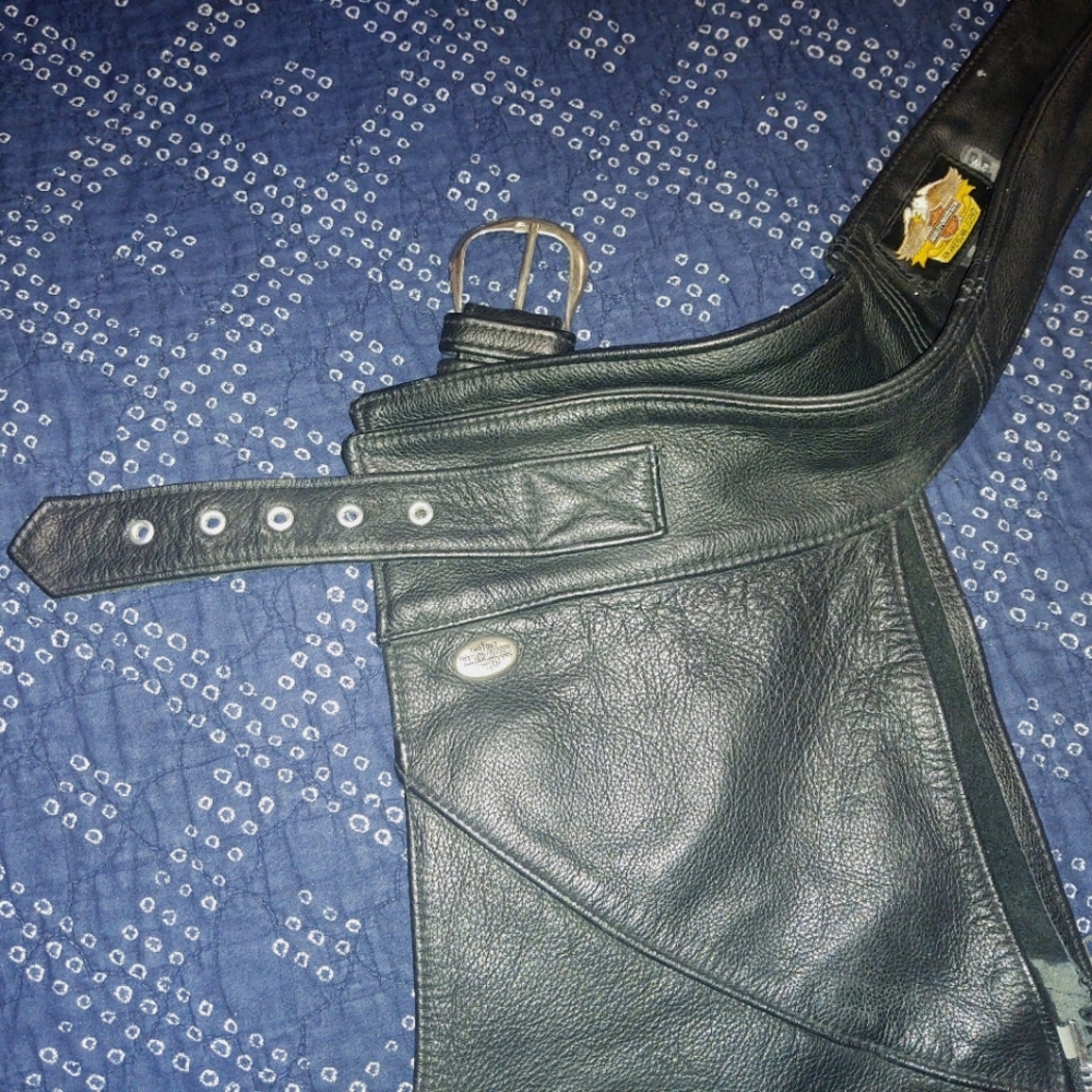 Black leather chaps harley davidson